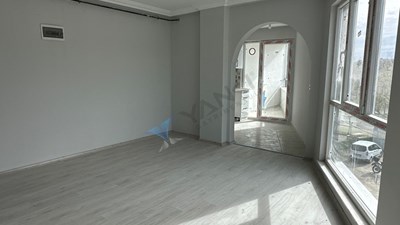 TEKİRDAĞ MURATLI CADDESİNDE, BALKONLU 1+1 SIFIR SATILIK DAİRE