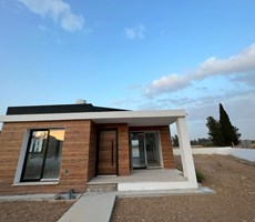 GAZİMAĞUSA'DA AKDOĞAN'DA FIRSAT SATILIK 2+1 MUSTAKİL EVLER