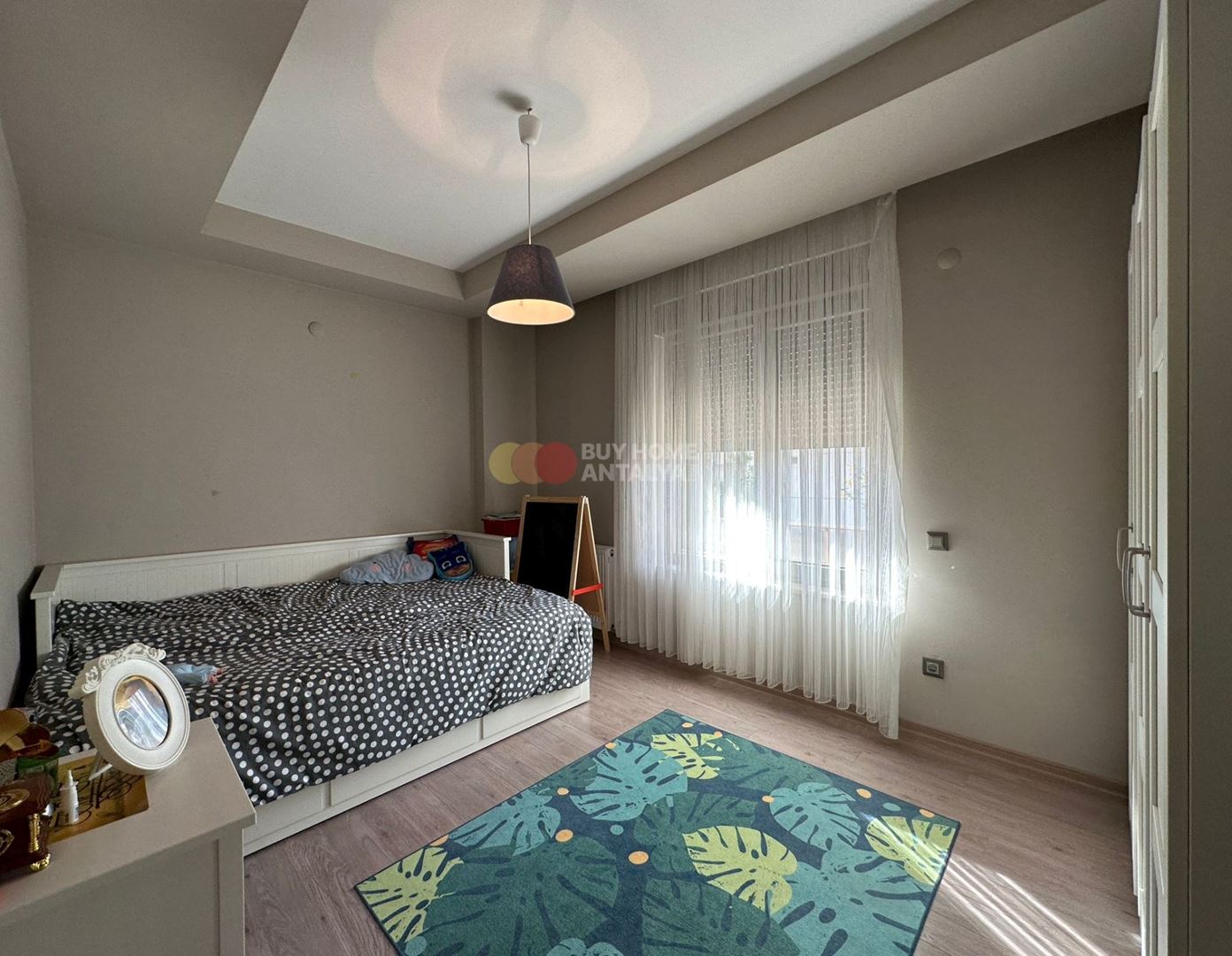 Property-photo