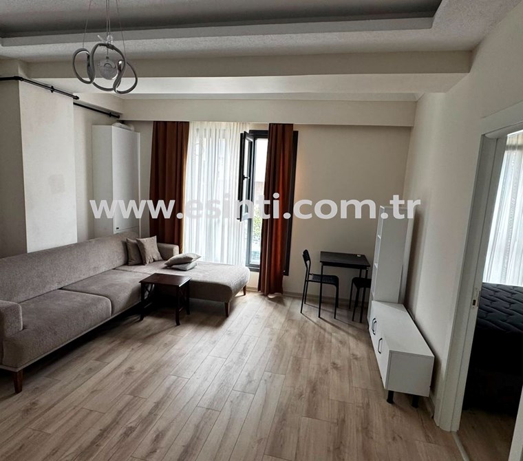 Ataşehir İnönü'nde Eşyalı 1+1 Daire - Yeditepe Yakını