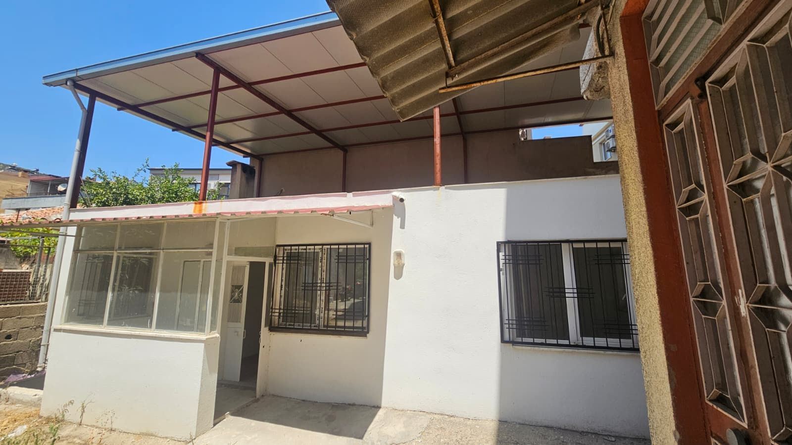 Property-photo