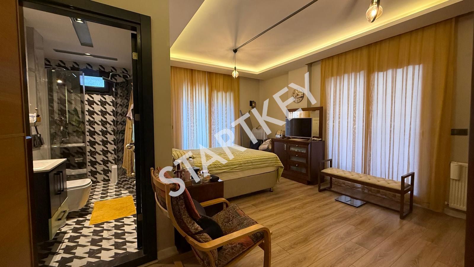 Property-photo
