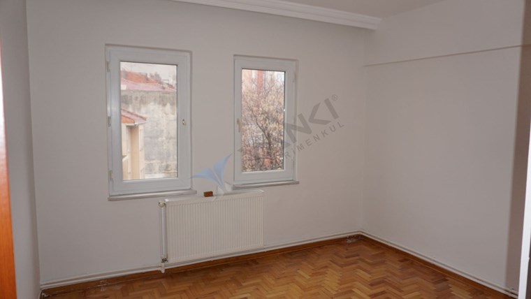 TEKİRDAĞ, HÜSEYİN PEHLİVAN CADDESİNDE 3+1 KİRALIK DAİRE
