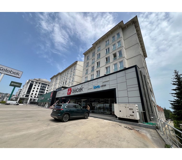 TRABZON KAŞÜSTÜ AKASYA SİTESİ ANAYOL ÜZERİ 4+1 DAİRE
