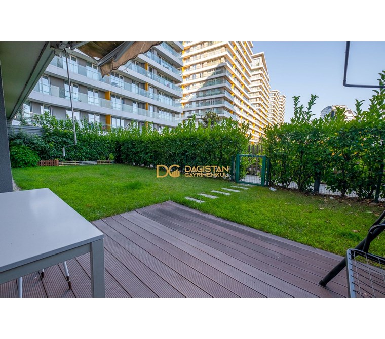  BATIŞEHİR'DE FERAH ÖZEL BAHÇE KULLANIMLI SATILIK 2+1 DAİRE