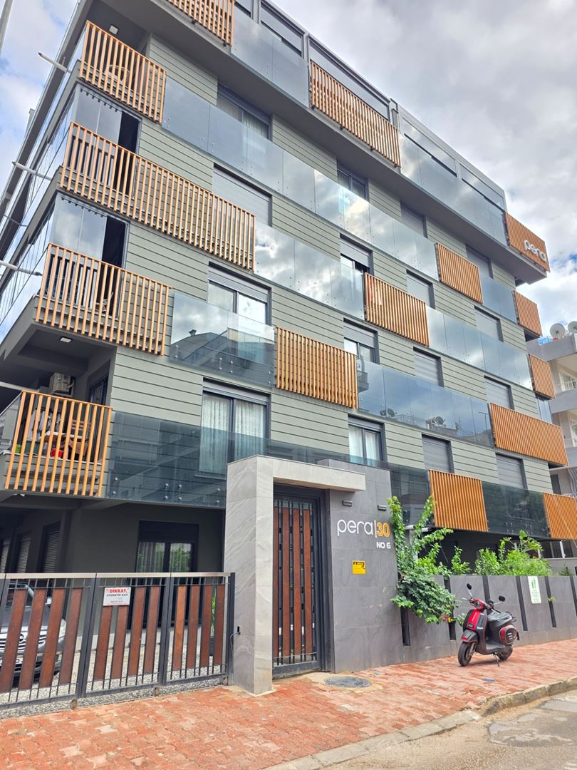 Muratpaşa Bahçelievler'de Sıfır, Kapalı Otoparklı 2+1 Lüks satılık Daire
