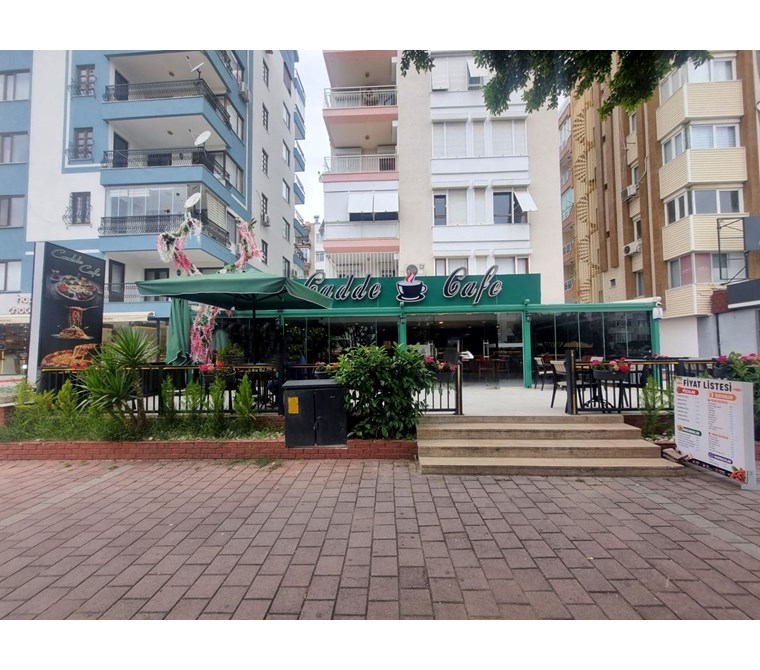 POYRAZ'DAN KONYAALTI'NDA CADDE ÜZERİNDE KİRALİK CAFE