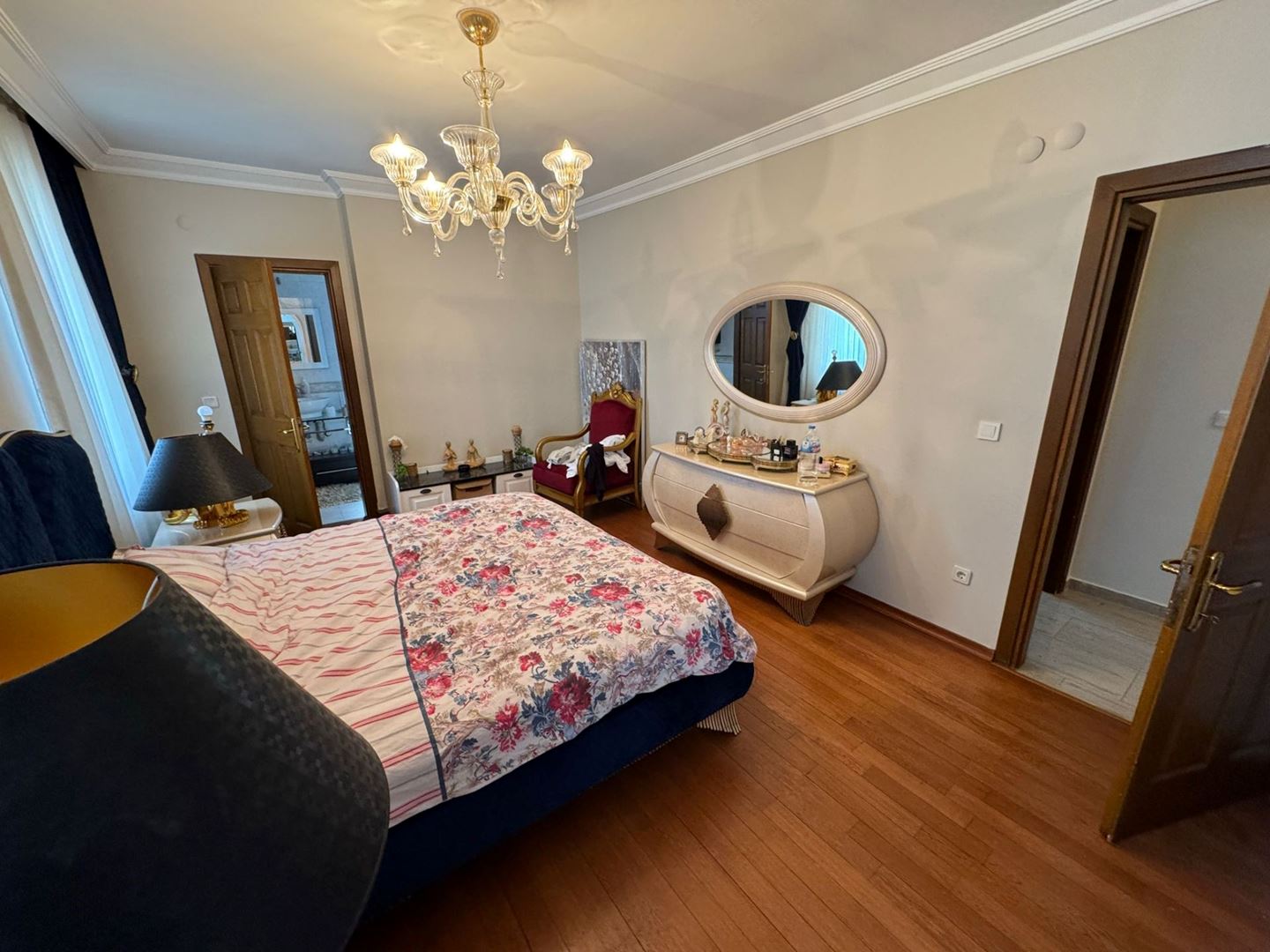 Property-photo