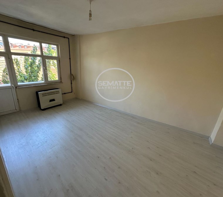 KİRALIK DAİRE ALİBEYKÖY METRONUN DİBİNDE 2+1 90 M²
