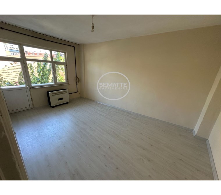 KİRALIK DAİRE ALİBEYKÖY METRONUN DİBİNDE 2+1 90 M²