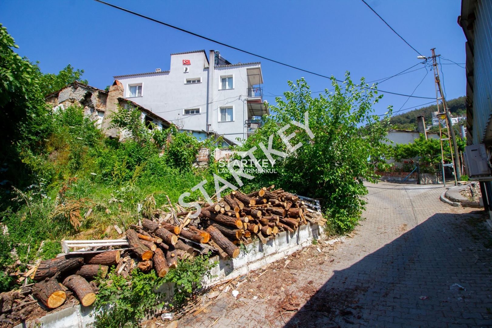 Property-photo