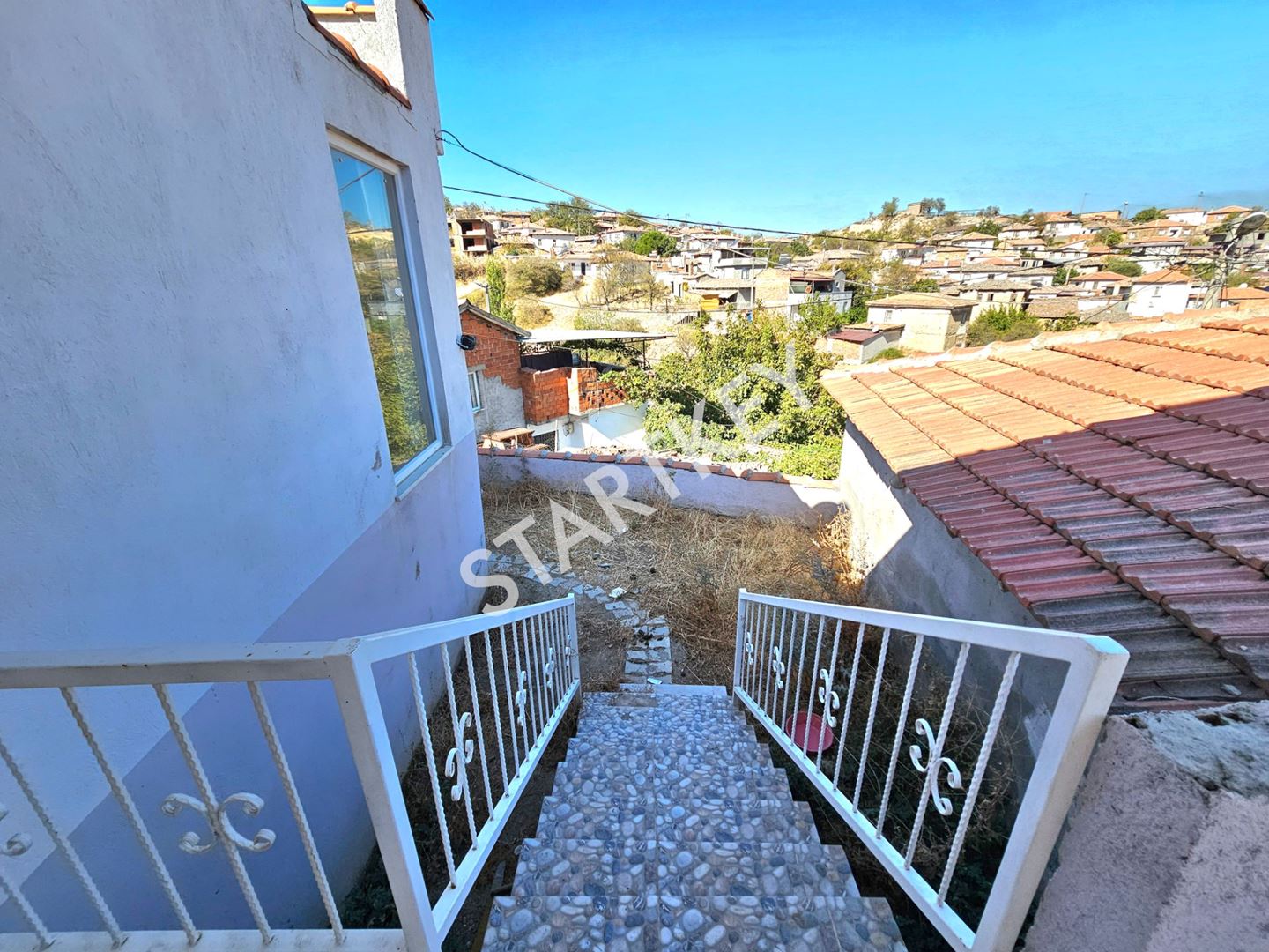Property-photo