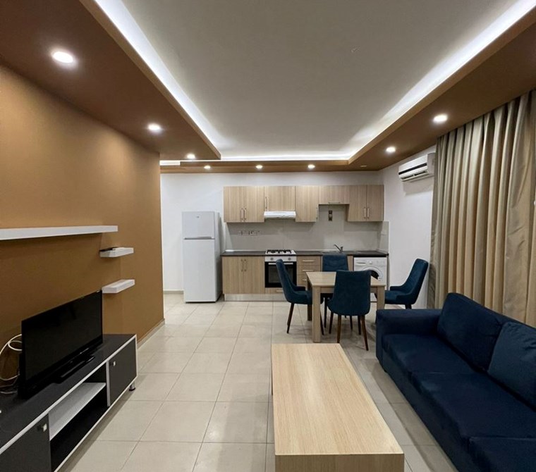 GİRNE MERKEZDE KİRALIK FULL EŞYALI ASANSÖRLÜ APARTMANDA 2 TANE 2+1 DAİRE AYLIK KİRALARI £750’DEN