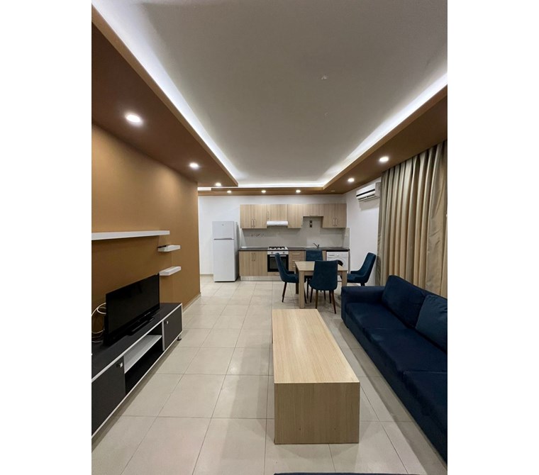 GİRNE MERKEZDE KİRALIK FULL EŞYALI ASANSÖRLÜ APARTMANDA 2 TANE 2+1 DAİRE AYLIK KİRALARI £750’DEN