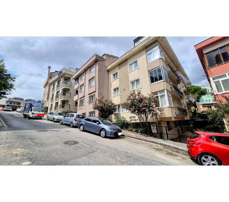 Üsküdar Ferah Mah Yüksek Giriş 2+1 Satılık Daire