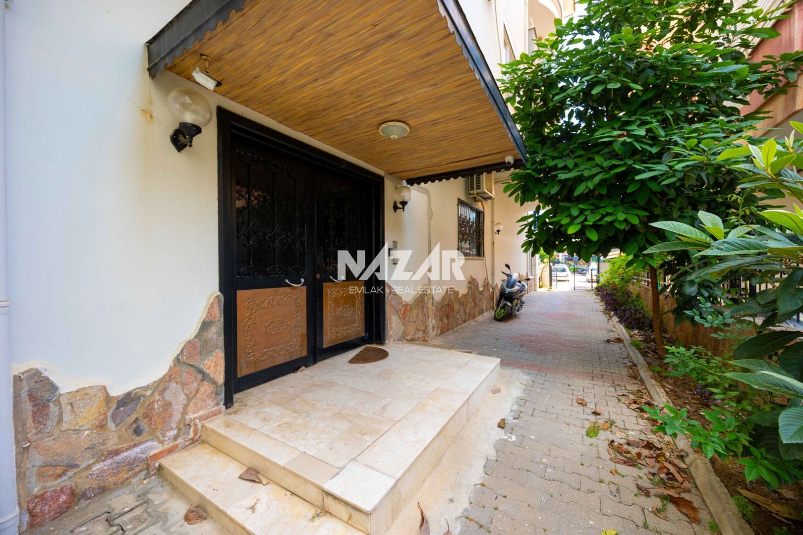 Property-photo