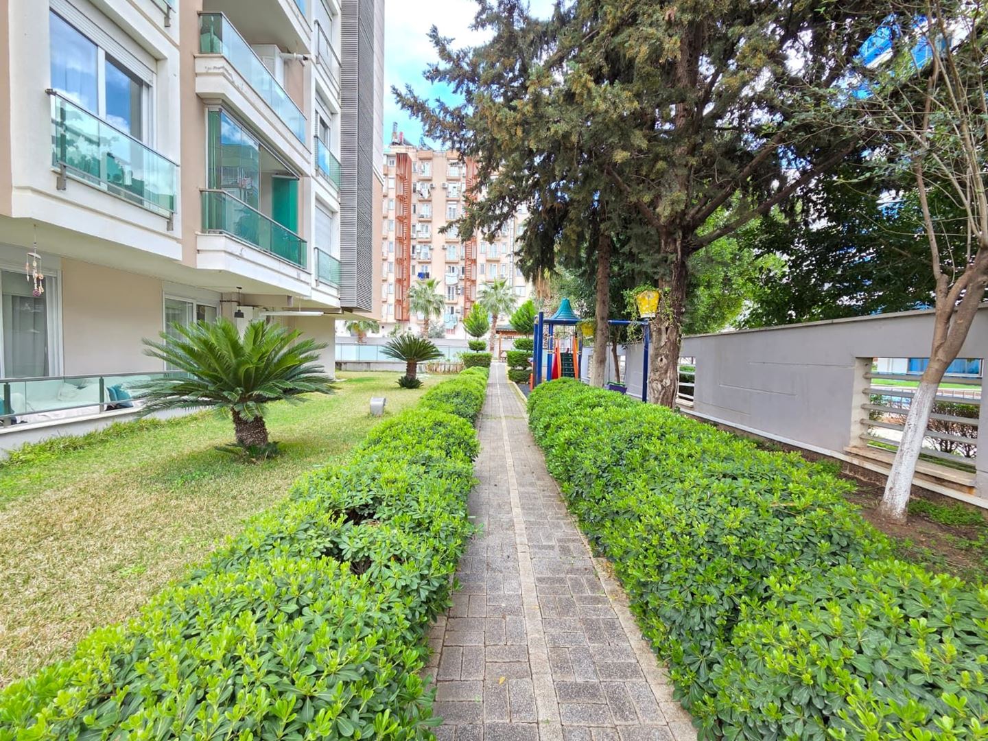 Property-photo