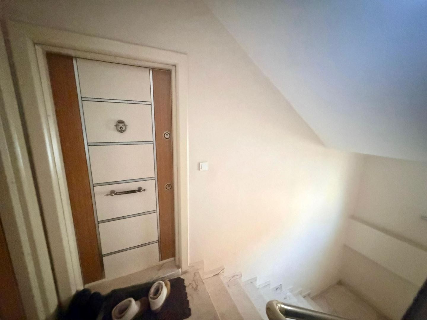 ŞENER GYD'DEN 3+1 MODERN VE FERAH DUBLEKS DAİRE