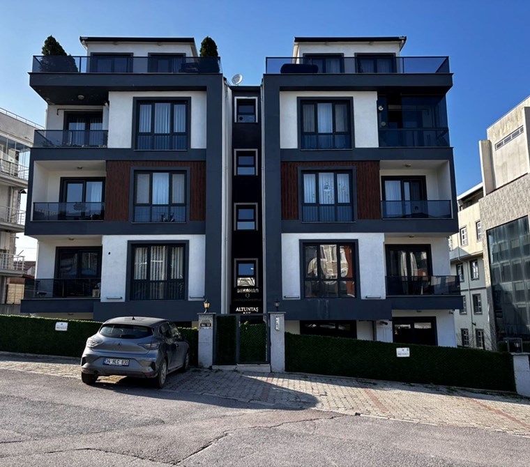 BAĞÇEŞME MERKEZİ KONUMDA YENİ BİNA 3+1 145 m² SATILIK DUBLEKS DAİRE