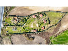 Çatalca Örcünlü'de 5164 m² Yatırımlık Arsa: Villa ve Restaurantlı