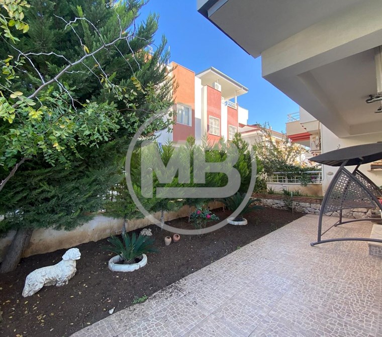 Didim Efeler Mahallesinde 4+1 Açık Mutfak Bahçeli Tripleks Villa