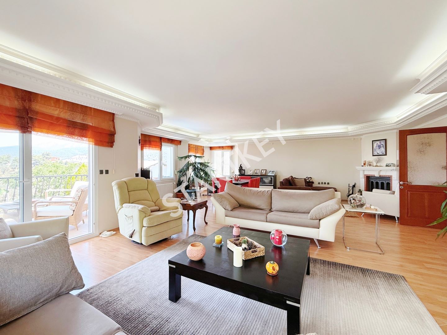 Property-photo