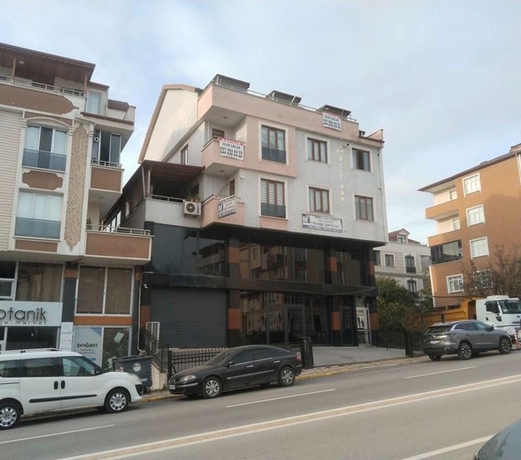 KÖRFEZ TÜTÜNÇİFTLİK SATILIK 4+1 ÇATI DUBLEX Merkezi Konum, Huzurlu ve Geniş Yaşam