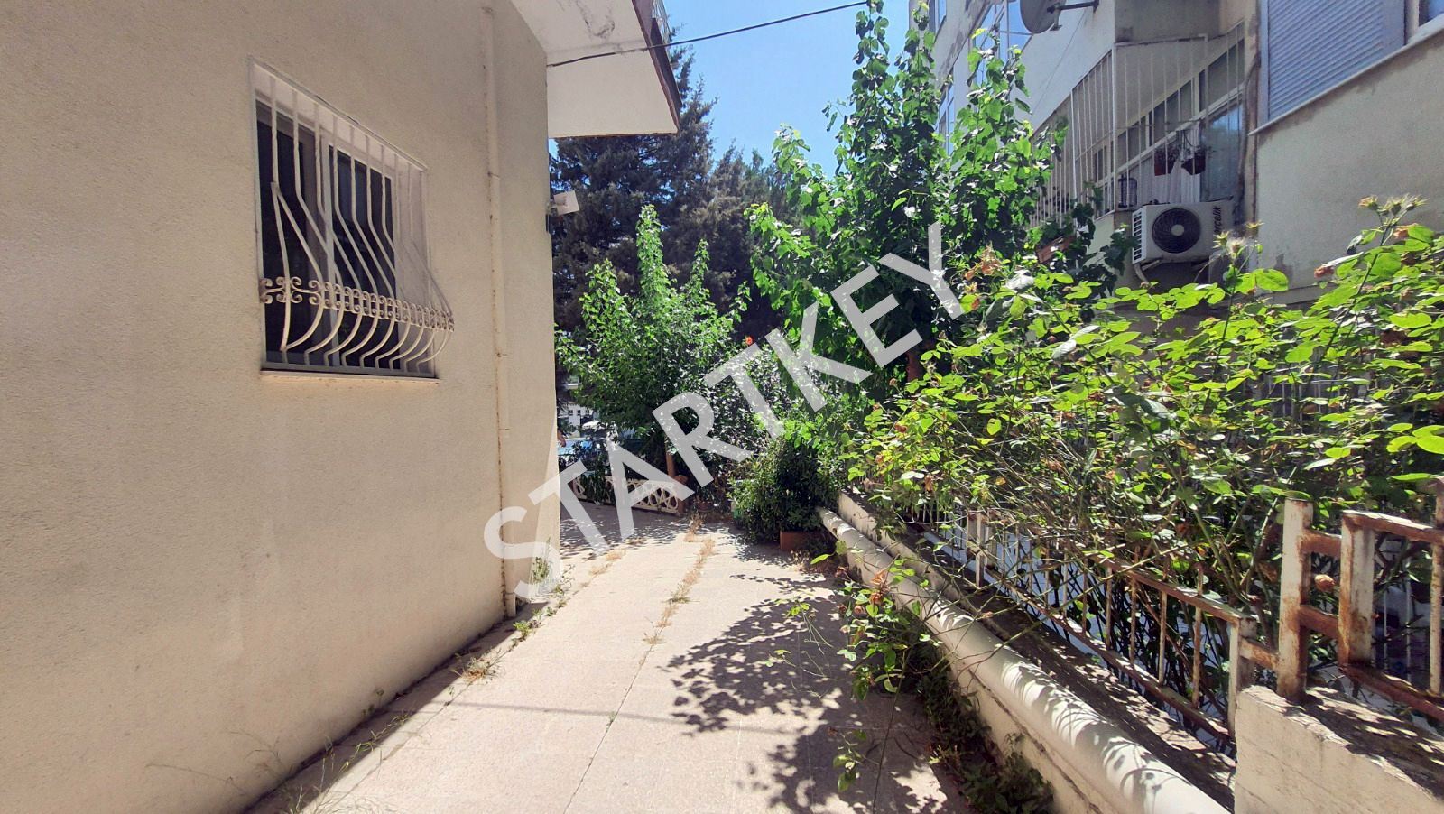 Property-photo