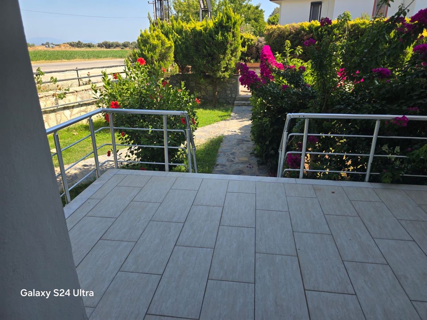Property-photo