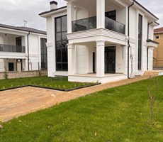 KARTEPE SARI MEŞE’DE 480 m² ARSA İÇİNDE TAM MÜSTAKİL, SIFIR LÜKS VİLLA