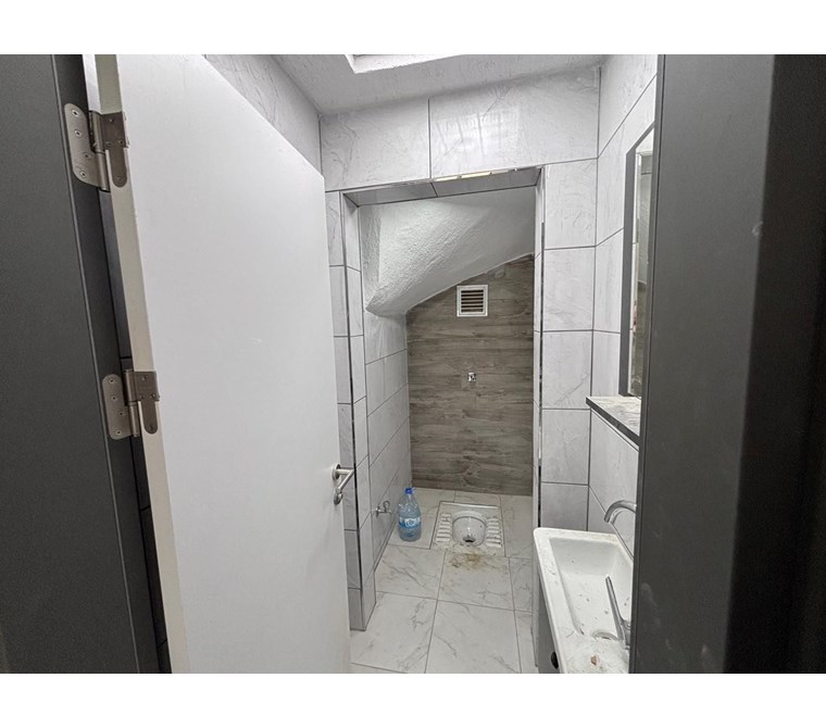 Kiralık 0 – 2+1 Çatı Dubleks | Modern Mimari • Kapalı Otopark • Yerden Isıtma | İzmit Gündoğdu