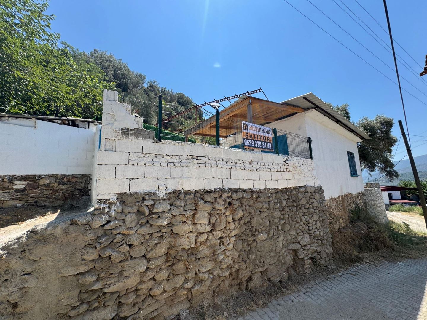 Property-photo