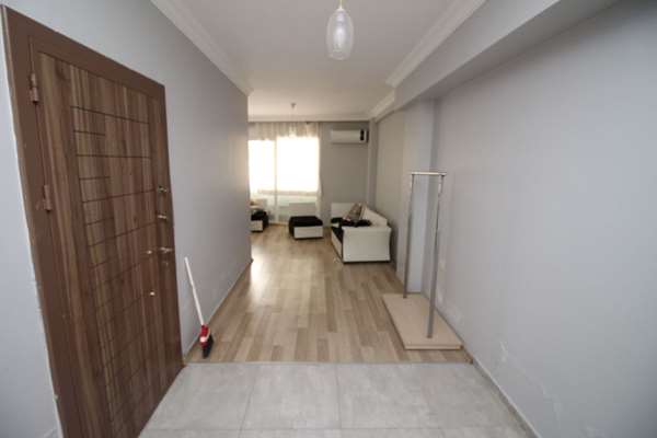 DEMOKRASİ ÜNİVERSİTESİ YAKINI 2+1 KİRALIK DAİRE