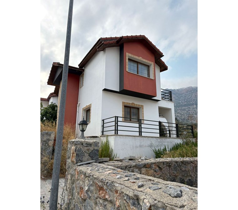 AĞIRDAĞDA SATILIK TÜRK KOÇANLI ARSA ALANI 300M2'DEN VİLLA ALANI 220M2'DEN 3+1 DUPLEX VİLLA.