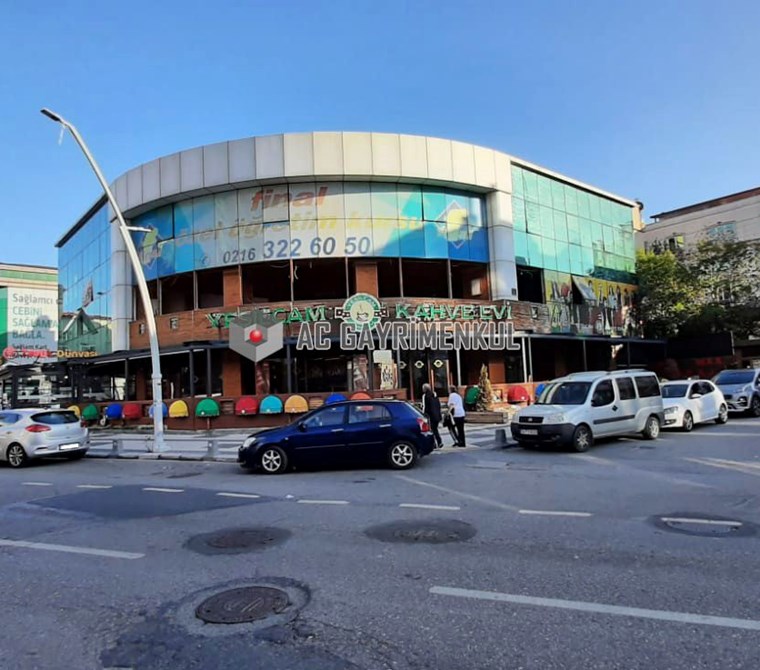 Kavacık Ana Cadde Üzerinde, Plaza'da 450M² Net, Kiralık Depo