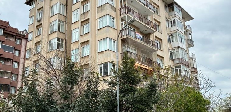 KORDONBOYUNDA SAHİLE SIFIR KONUMDA 2+1 SATILIK DAİRE