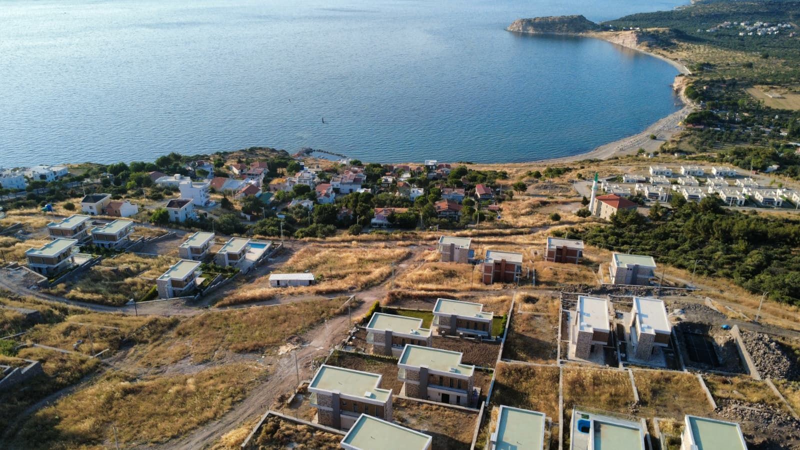 Babakale Akliman'da Panoramik Deniz Manzaralı | 548 m² | %10+%10 Villa İmarlı | Müstakil Tapulu — Çanakkale gayrimenkul ilan…