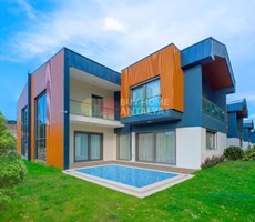 Comfortable Living Amidst Antalya's Natural Beauty: Döşemealtı Villas