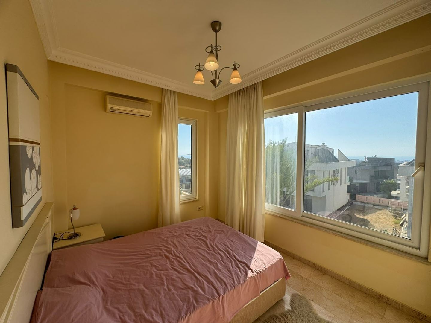 ALANYA KARGICAKTA MÜSTAKİL HAVUZLU 3+1 EŞYALI VİLLA · 18 · Fotoğraflar
