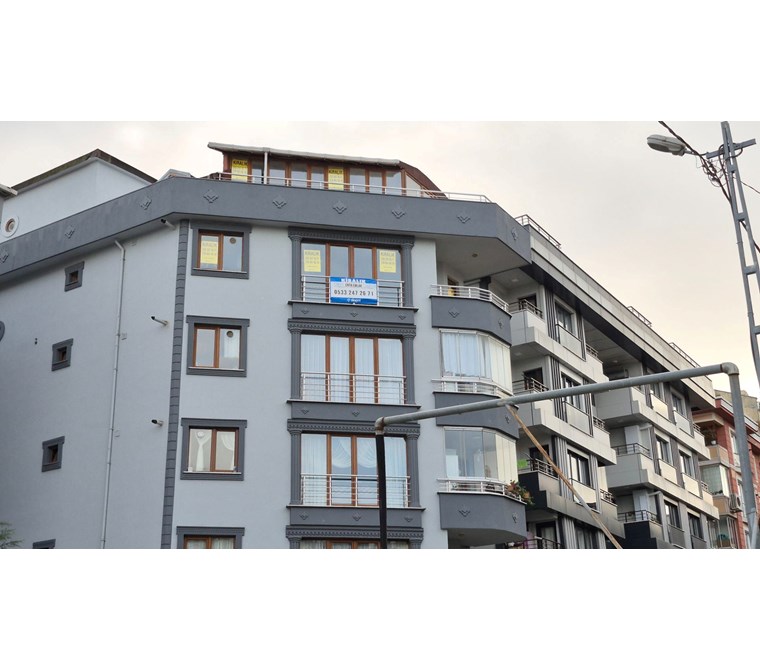 Üsküdar Ferah Mah 4+1 + Teras Kiralık Dubleks Daire ENTA EMLAK