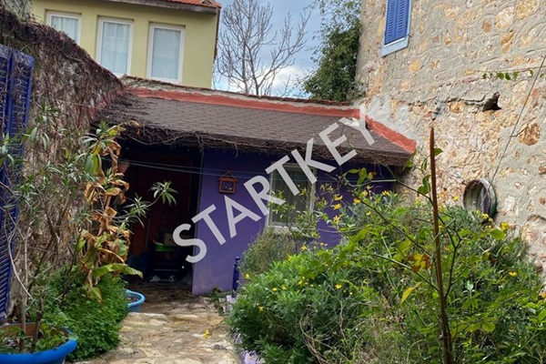 Property-photo