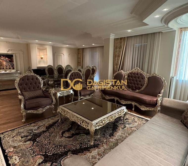 FLORYA'DA LÜKS EŞYALI 180 M² NET 3+1 KİRALIK DAİRE