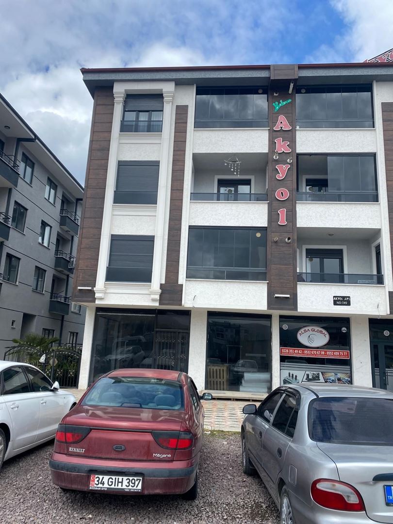 ŞENER GYD'DAN TABELA DEĞERİ VE HACMİ YÜKSEK KİRALIK DÜKKAN