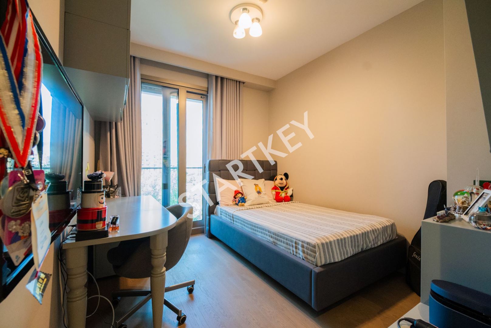 Property-photo