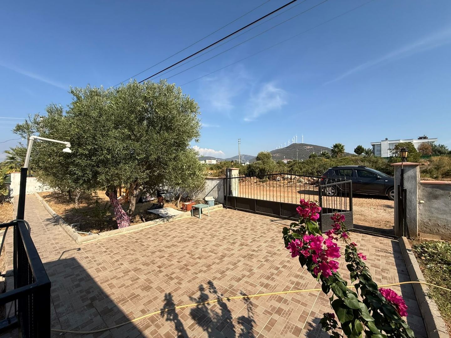 Property-photo