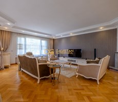AQUA FLORYA AVM KARŞISI FULL EŞYALI HAVUZLU 4+1 220 M2
