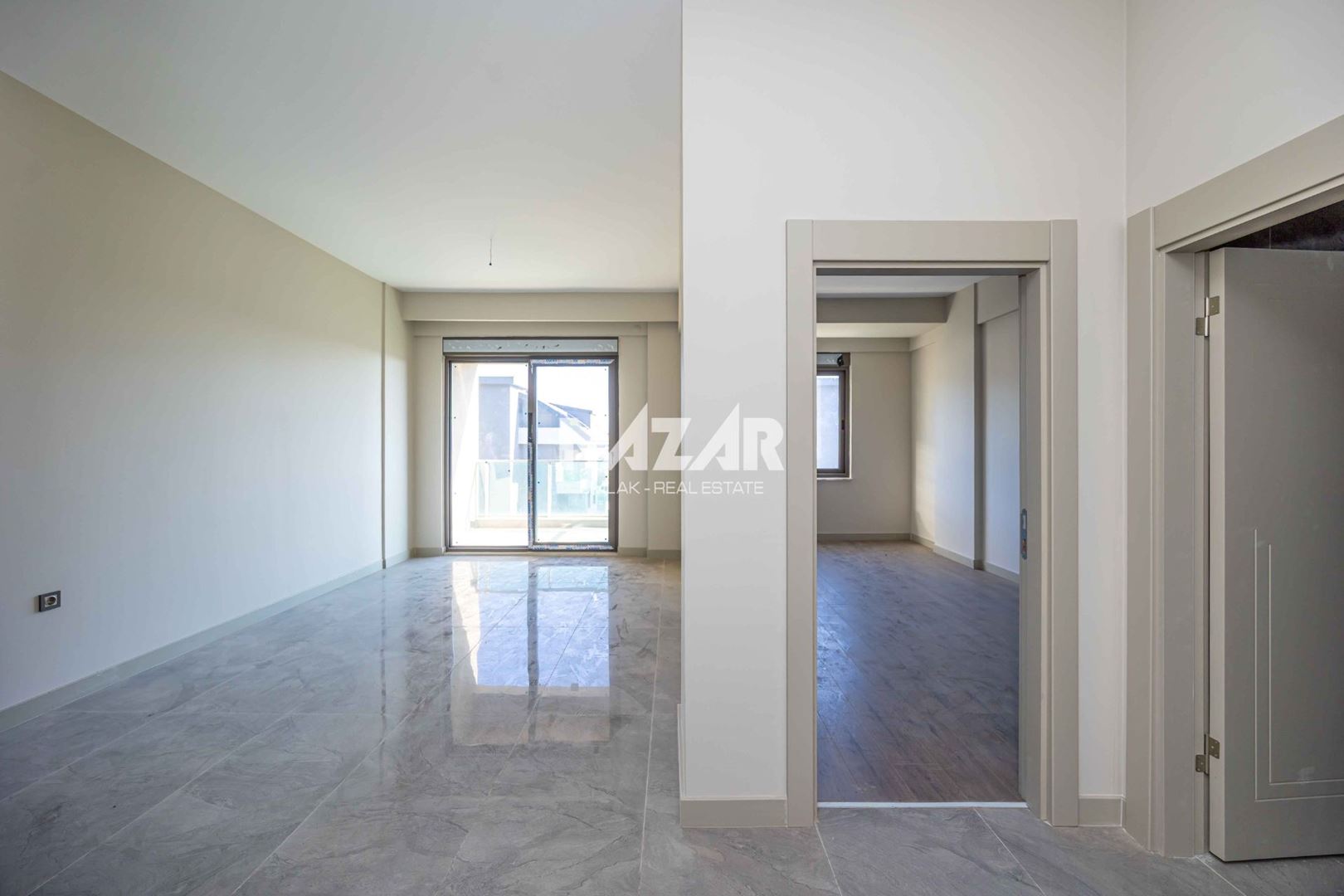 Alanya Çıplaklı’da Satılık Yeni 1+1 Daire 56 m2