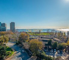 ATAKÖY 5.KISIM DENİZ MANZARALI YENİLENMİŞ E-2-BLOK 3+1 SATILIK