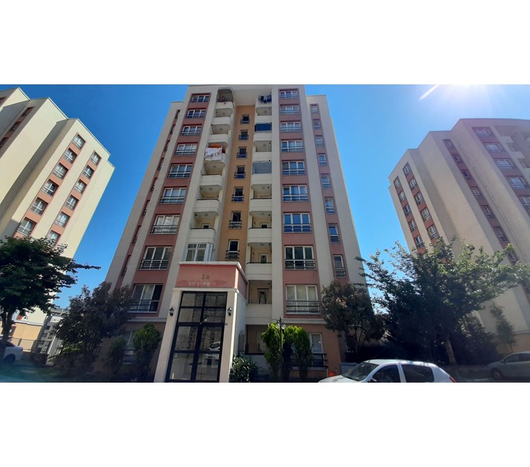 İZMİT KENT KONUTTA EN UYGUN FİYATA ARAKAT 77 m² SATILIK DAİRE