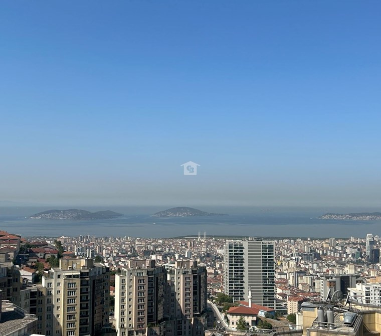 Nish Adalar’da Deniz ve Adalar Manzaralı 3+1 Kiralık Lüks Daire